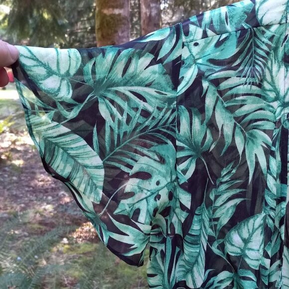 Derek Heart Plus Size 1X High Low Palm Kimono - Picture 5 of 9